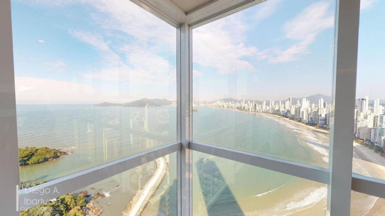 Imagem Apartamento com 4 Quartos à Venda, 283 m² em Centro - Balneário Camboriú