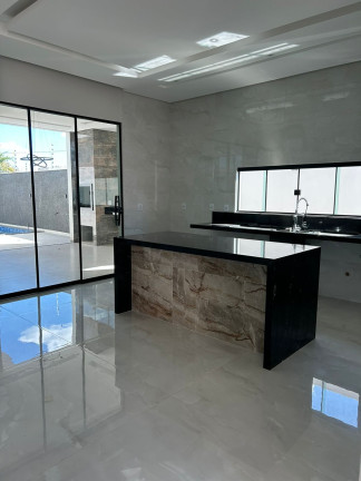 Imagem Casa com 3 Quartos à Venda, 205 m² em Plano Diretor Sul - Palmas Imagem Casa com 3 Quartos à Venda, 205 m² em Plano Diretor Sul - Palmas