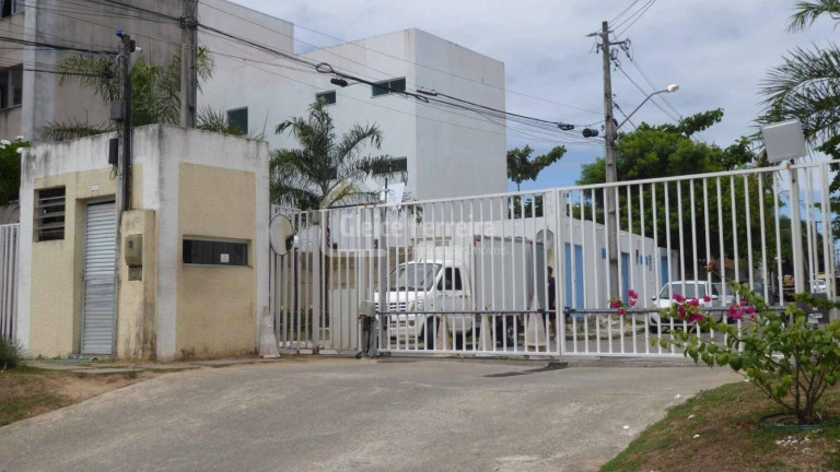 Imagem Apartamento com 2 Quartos à Venda, 40 m² em Vila De Abrantes (abrantes) - Camaçari Imagem Apartamento com 2 Quartos à Venda, 40 m² em Vila De Abrantes (abrantes) - Camaçari