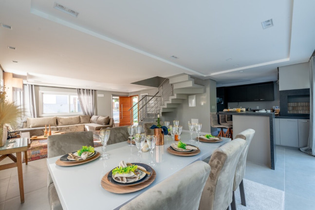 Imagem Casa de Condomínio com 3 Quartos à Venda, 300 m² em Ipanema - Porto Alegre Imagem Casa de Condomínio com 3 Quartos à Venda, 300 m² em Ipanema - Porto Alegre