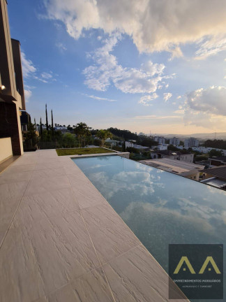 Imagem Casa com 4 Quartos à Venda, 525 m² em Tamboré - Santana De Parnaíba