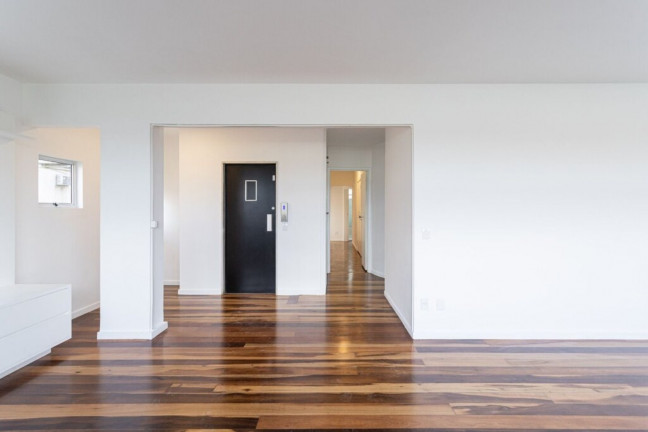 Imagem Imóvel com 3 Quartos à Venda, 126 m² em Jardim Europa - São Paulo Imagem Imóvel com 3 Quartos à Venda, 126 m² em Jardim Europa - São Paulo