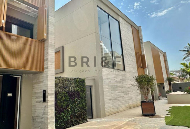 Imagem Casa com 4 Quartos à Venda, 748 m² em Brooklin - São Paulo Imagem Casa com 4 Quartos à Venda, 748 m² em Brooklin - São Paulo