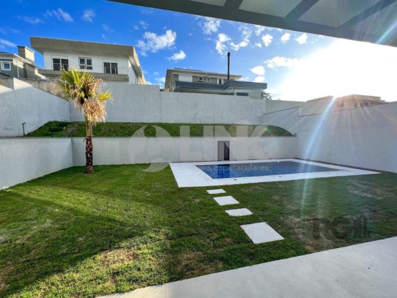 Imagem Imóvel com 4 Quartos à Venda, 371 m² em Vila Nova - Porto Alegre Imagem Imóvel com 4 Quartos à Venda, 371 m² em Vila Nova - Porto Alegre