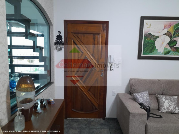 Imagem Casa com 3 Quartos à Venda, 200 m² em Vila Aparecida - Taubaté Imagem Casa com 3 Quartos à Venda, 200 m² em Vila Aparecida - Taubaté