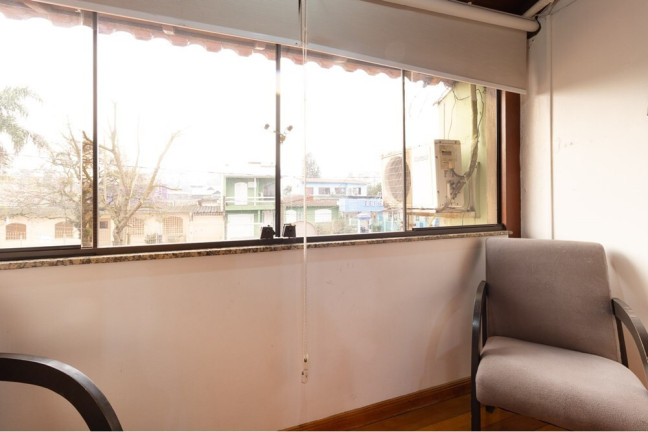 Imagem Casa com 3 Quartos à Venda, 190 m² em Rubem Berta - Porto Alegre Imagem Casa com 3 Quartos à Venda, 190 m² em Rubem Berta - Porto Alegre