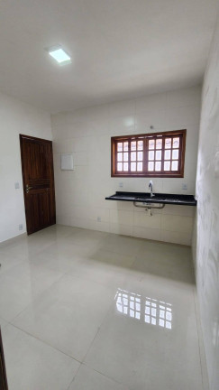Imagem Casa com 2 Quartos à Venda, 220 m² em Centro - Maricá