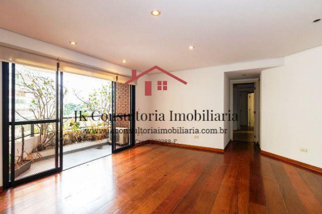 Imagem Apartamento com 3 Quartos à Venda, 105 m² em Campo Belo - São Paulo