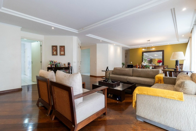 Imóvel com 3 Quartos à Venda, 202 m² em Vila Dom Pedro I - São Paulo