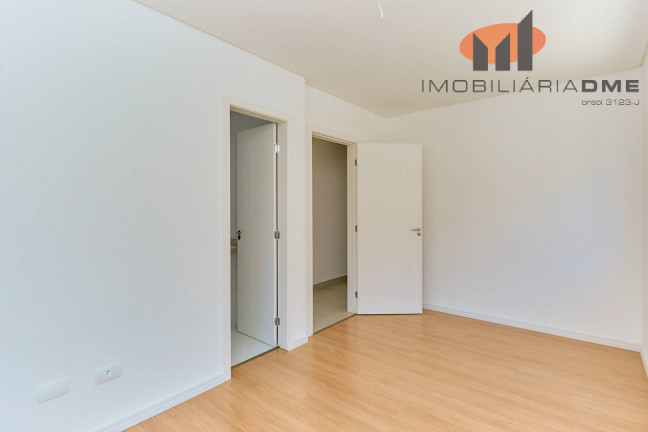 Imagem Sobrado com 3 Quartos à Venda, 100 m² em Santa Felicidade - Curitiba Imagem Sobrado com 3 Quartos à Venda, 100 m² em Santa Felicidade - Curitiba