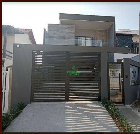 Casa com 4 Quartos à Venda, 250 m² em Camboinhas - Niterói