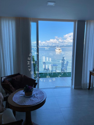 Imagem Sobrado com 4 Quartos à Venda, 240 m² em Cacupé - Florianópolis Imagem Sobrado com 4 Quartos à Venda, 240 m² em Cacupé - Florianópolis