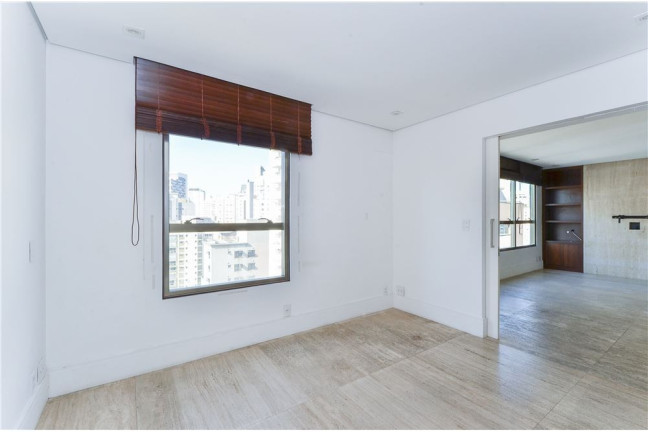 Imagem Imóvel com 1 Quarto à Venda,  em Vila Olímpia - São Paulo