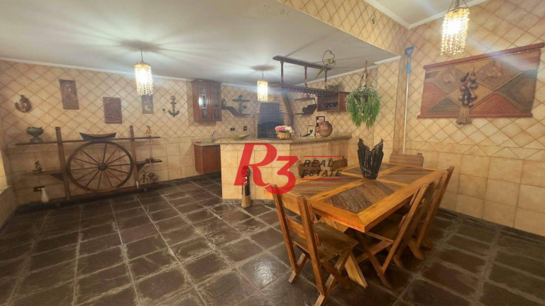 Imagem Casa com 5 Quartos à Venda, 254 m² em Ponta Da Praia - Santos Imagem Casa com 5 Quartos à Venda, 254 m² em Ponta Da Praia - Santos