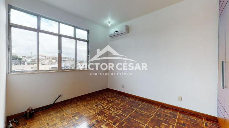 Imagem Apartamento com 3 Quartos à Venda, 80 m² em Jardim Guanabara - Rio De Janeiro