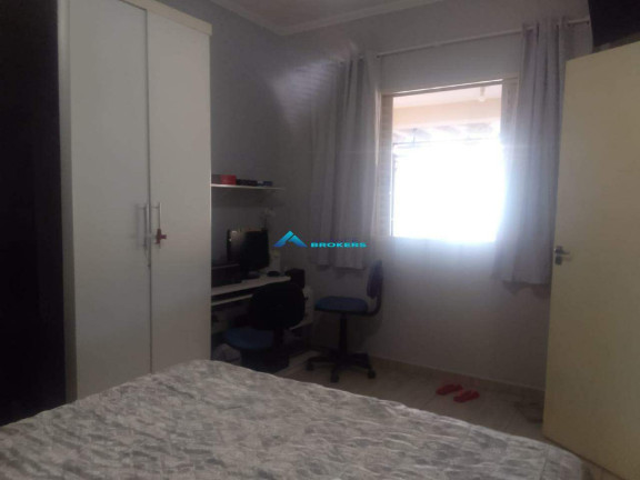 Imagem Casa com 2 Quartos à Venda, 196 m² em Vila São Paulo - Jundiaí Imagem Casa com 2 Quartos à Venda, 196 m² em Vila São Paulo - Jundiaí