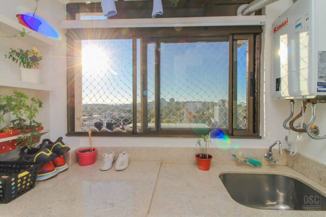 Imagem Imóvel com 3 Quartos à Venda, 136 m² em Tristeza - Porto Alegre Imagem Imóvel com 3 Quartos à Venda, 136 m² em Tristeza - Porto Alegre