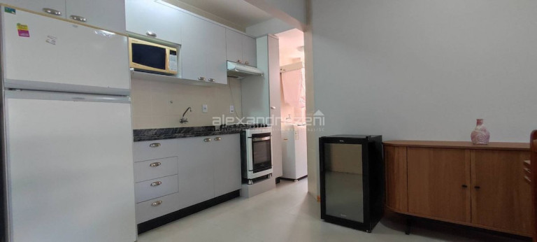 Imagem Apartamento com 3 Quartos para Temporada, 95 m² em Bombas - Bombinhas Imagem Apartamento com 3 Quartos para Temporada, 95 m² em Bombas - Bombinhas