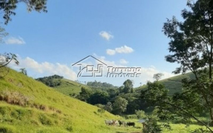 Imagem Imóvel com 3 Quartos à Venda, 144.000 m² em Jacareí - Jacareí Imagem Imóvel com 3 Quartos à Venda, 144.000 m² em Jacareí - Jacareí