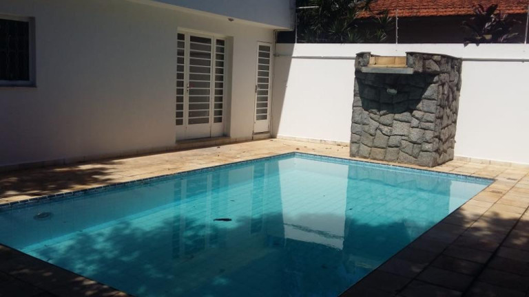 Imagem Sobrado com 3 Quartos à Venda, 650 m² em Jardim Realce - Suzano Imagem Sobrado com 3 Quartos à Venda, 650 m² em Jardim Realce - Suzano