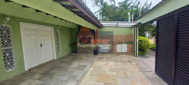 Imagem Casa com 4 Quartos à Venda, 169 m² em Jardim Virgínia - Guarujá Imagem Casa com 4 Quartos à Venda, 169 m² em Jardim Virgínia - Guarujá