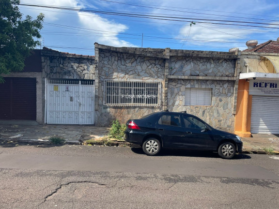 Casa com 2 Quartos à Venda,  em Centro - Ribeirão Preto