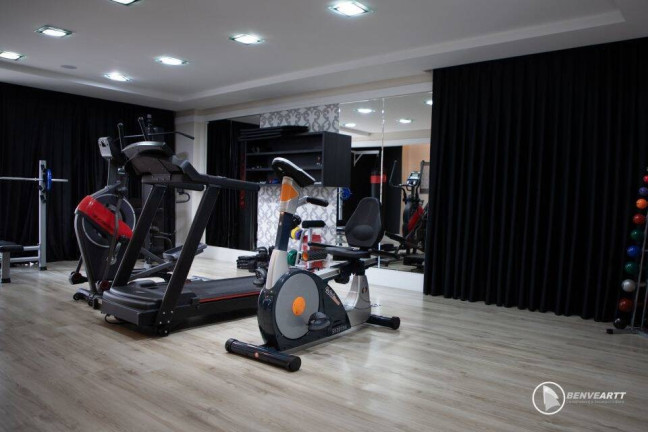 Imagem Apartamento com 3 Quartos para Alugar, 136 m² em Centro - Balneário Camboriú