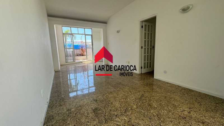 Imagem Cobertura com 2 Quartos à Venda, 120 m² em Copacabana - Rio De Janeiro Imagem Cobertura com 2 Quartos à Venda, 120 m² em Copacabana - Rio De Janeiro