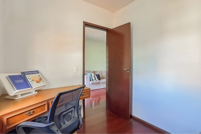 Imagem Casa com 5 Quartos à Venda, 208 m² em Parque Dos Maias - Porto Alegre Imagem Casa com 5 Quartos à Venda, 208 m² em Parque Dos Maias - Porto Alegre