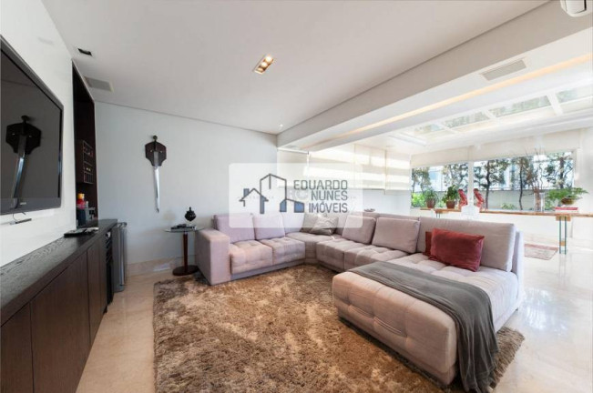 Imagem Cobertura com 4 Quartos à Venda, 278 m² em Savassi - Belo Horizonte Imagem Cobertura com 4 Quartos à Venda, 278 m² em Savassi - Belo Horizonte