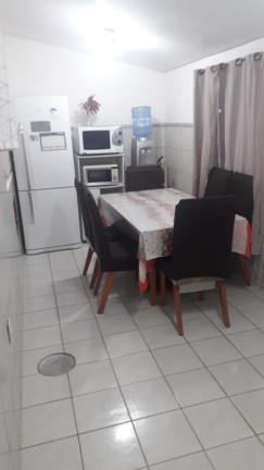 Imagem Casa com 2 Quartos à Venda, em Parque Dos Maias - Porto Alegre Imagem Casa com 2 Quartos à Venda, em Parque Dos Maias - Porto Alegre