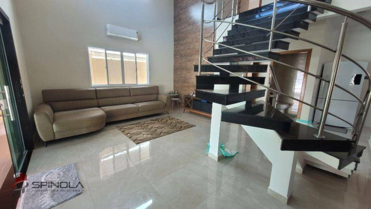 Imagem Sobrado com 5 Quartos à Venda, 262 m² em Balneário Flórida - Praia Grande Imagem Sobrado com 5 Quartos à Venda, 262 m² em Balneário Flórida - Praia Grande