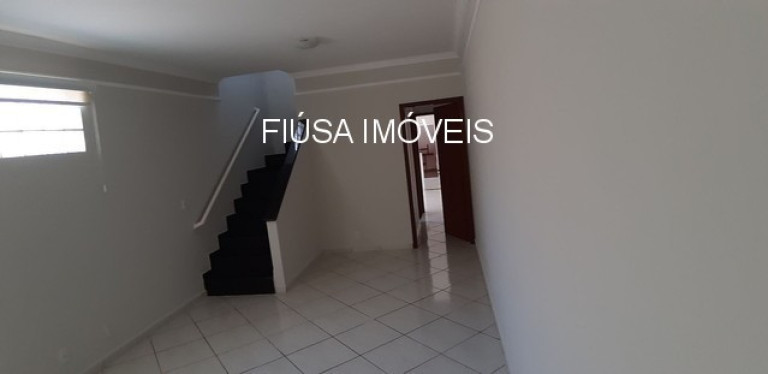 Imagem Sobrado com 3 Quartos à Venda, em Planalto Verde - Ribeirão Preto Imagem Sobrado com 3 Quartos à Venda, em Planalto Verde - Ribeirão Preto
