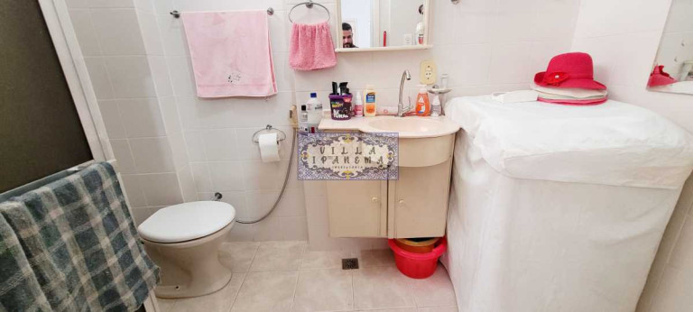 Imagem Apartamento com 1 Quarto à Venda, 30 m² em Copacabana - Rio De Janeiro Imagem Apartamento com 1 Quarto à Venda, 30 m² em Copacabana - Rio De Janeiro