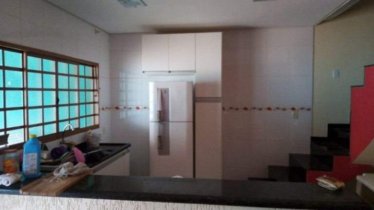 Imagem Imóvel com 3 Quartos à Venda, 300 m² em Vale Do Igapó Iii - Bauru Imagem Imóvel com 3 Quartos à Venda, 300 m² em Vale Do Igapó Iii - Bauru