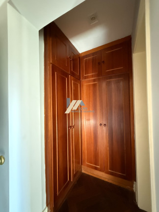 Imagem Imóvel com 4 Quartos à Venda, 217 m² em Cambuí - Campinas Imagem Imóvel com 4 Quartos à Venda, 217 m² em Cambuí - Campinas