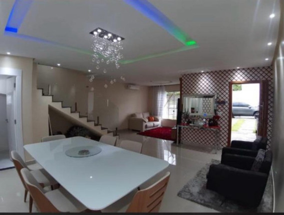 Imagem Casa com 3 Quartos à Venda, 161 m² em Tarumã - Manaus Imagem Casa com 3 Quartos à Venda, 161 m² em Tarumã - Manaus