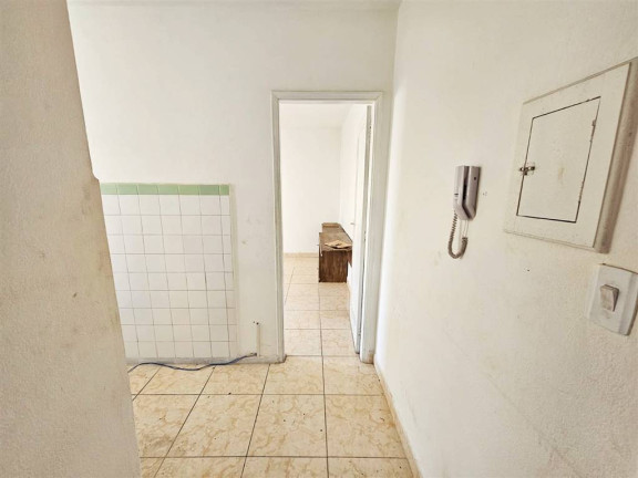 Imagem Kitnet à Venda, 10 m² em Boqueirao - Praia Grande Imagem Kitnet à Venda, 10 m² em Boqueirao - Praia Grande