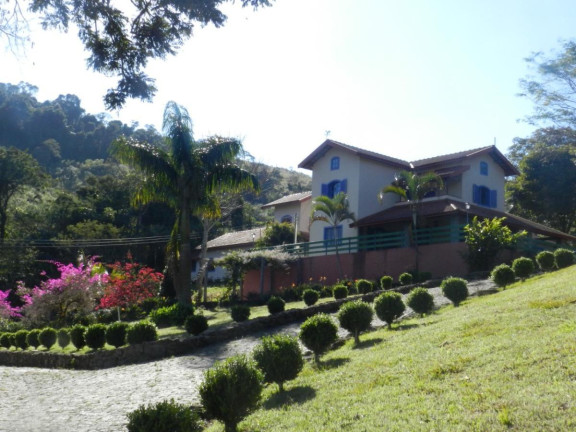 Imagem Chácara com 7 Quartos à Venda, 447 m² em Bom Retiro - Caldas Imagem Chácara com 7 Quartos à Venda, 447 m² em Bom Retiro - Caldas
