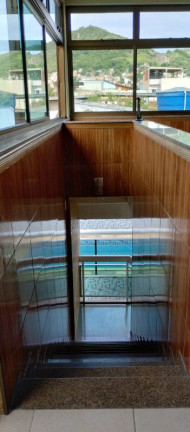 Imagem Casa com 4 Quartos à Venda, 380 m² em Campinho - Rio De Janeiro Imagem Casa com 4 Quartos à Venda, 380 m² em Campinho - Rio De Janeiro