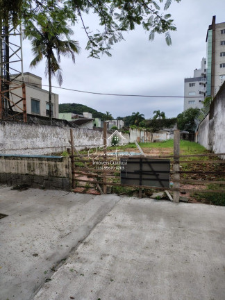 Terreno à Venda, 500 m² em Pitangueiras - Guarujá