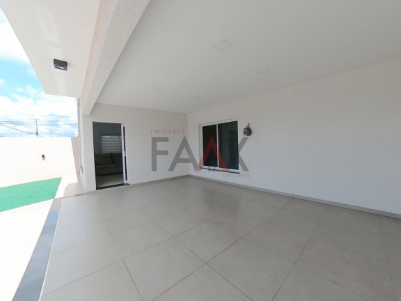 Imagem Casa com 2 Quartos à Venda, 325 m² em Cascavel - Guarapuava Imagem Casa com 2 Quartos à Venda, 325 m² em Cascavel - Guarapuava