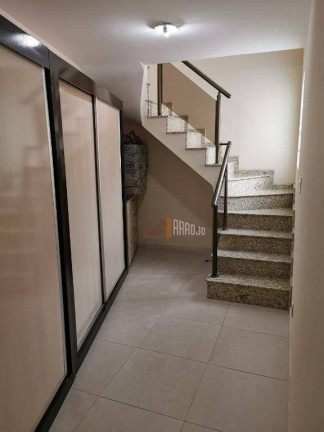 Imagem Sobrado com 3 Quartos à Venda, 200 m² em Vila Ré - São Paulo Imagem Sobrado com 3 Quartos à Venda, 200 m² em Vila Ré - São Paulo