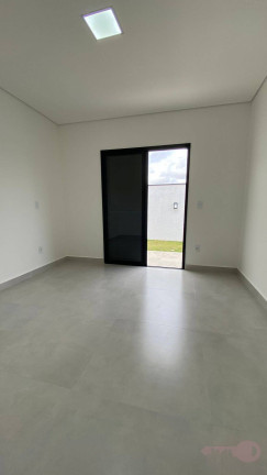 Imagem Casa com 3 Quartos à Venda, 240 m² em Sorocaba