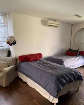 Imagem Casa com 3 Quartos à Venda, 345 m² em Campo Belo - São Paulo Imagem Casa com 3 Quartos à Venda, 345 m² em Campo Belo - São Paulo