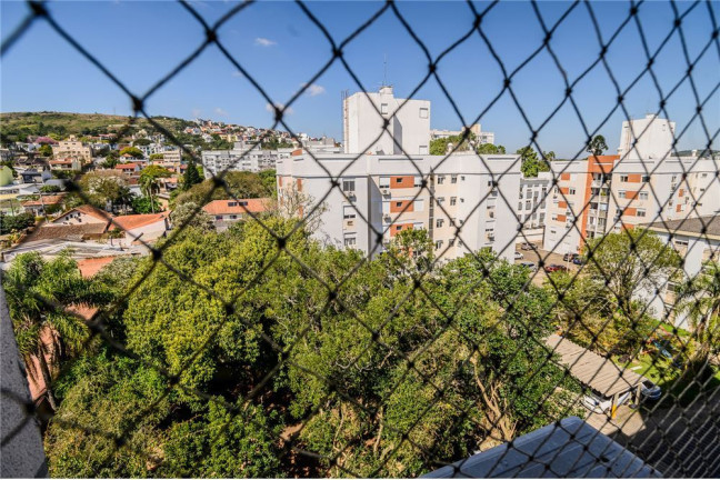 Imagem Imóvel com 3 Quartos à Venda, 61 m² em Nonoai - Porto Alegre Imagem Imóvel com 3 Quartos à Venda, 61 m² em Nonoai - Porto Alegre
