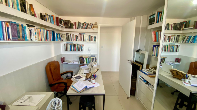 Imagem Apartamento com 3 Quartos à Venda, 96 m² em Centro - Imbituba