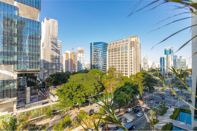 Imagem Imóvel com 3 Quartos à Venda, em Itaim Bibi - São Paulo Imagem Imóvel com 3 Quartos à Venda, em Itaim Bibi - São Paulo