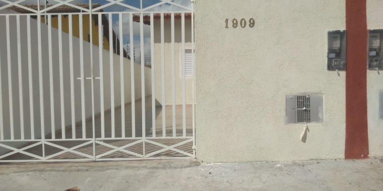 Imagem Casa com 2 Quartos à Venda, 60 m² em Balneário Jussara - Mongaguá