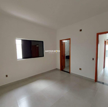 Imagem Casa com 3 Quartos à Venda, 300 m² Imagem Casa com 3 Quartos à Venda, 300 m²